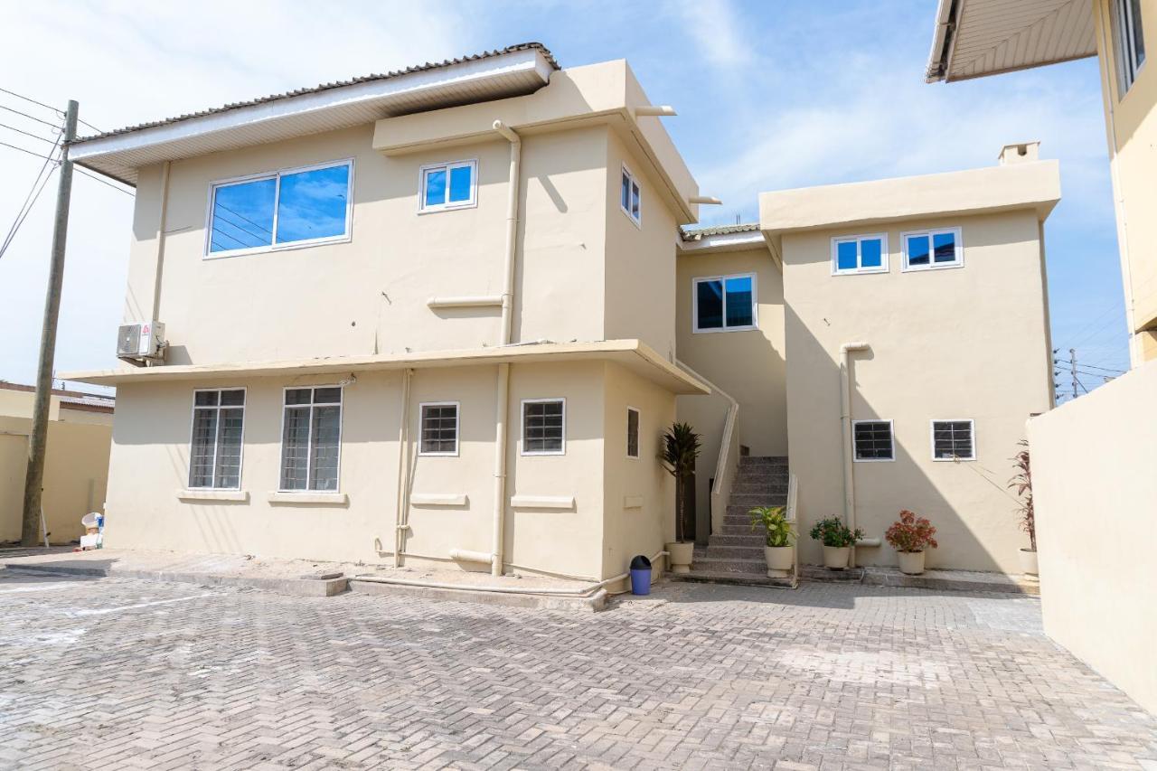 Brannic Lodge Accra Eksteriør bilde