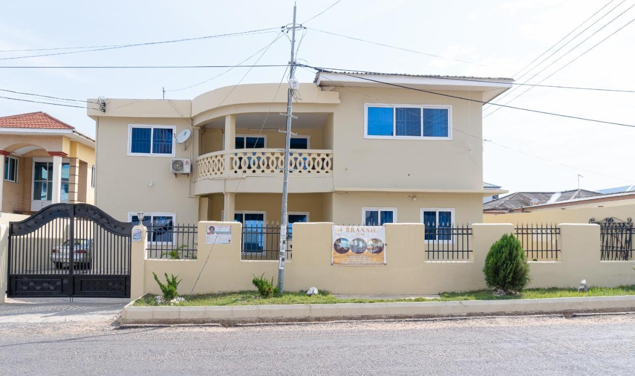 Brannic Lodge Accra Eksteriør bilde