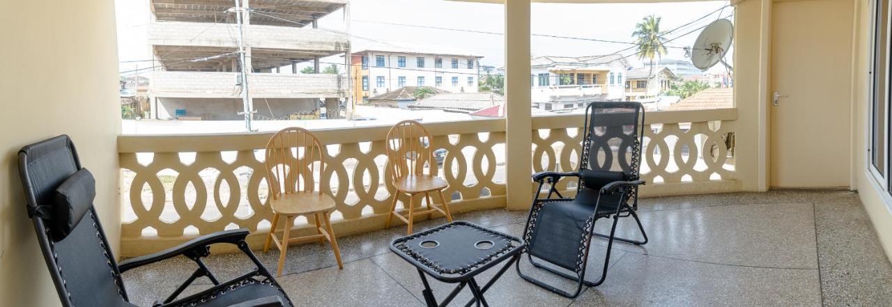 Brannic Lodge Accra Eksteriør bilde