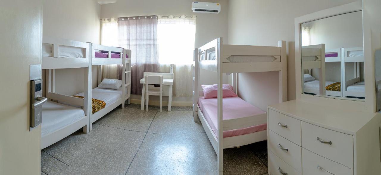 Brannic Lodge Accra Eksteriør bilde