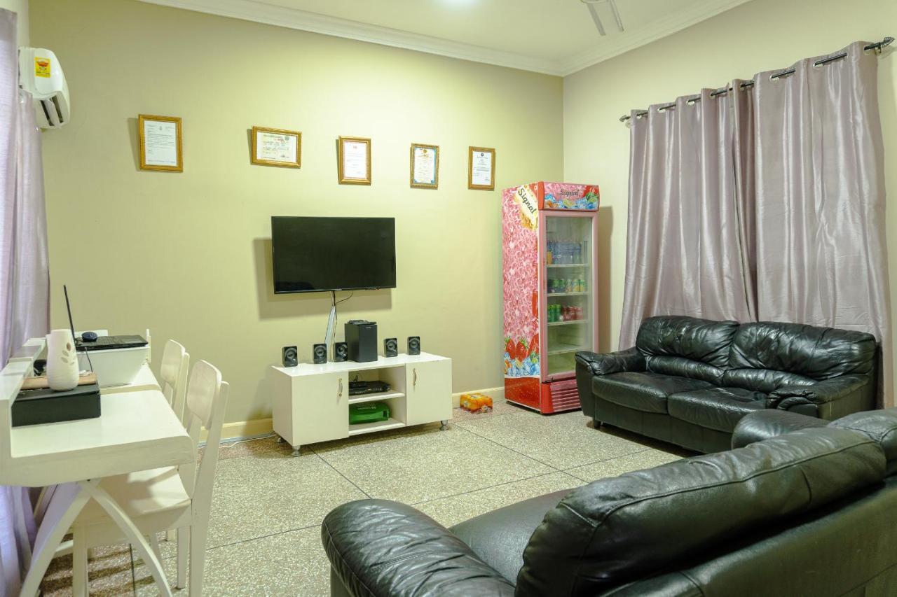 Brannic Lodge Accra Eksteriør bilde