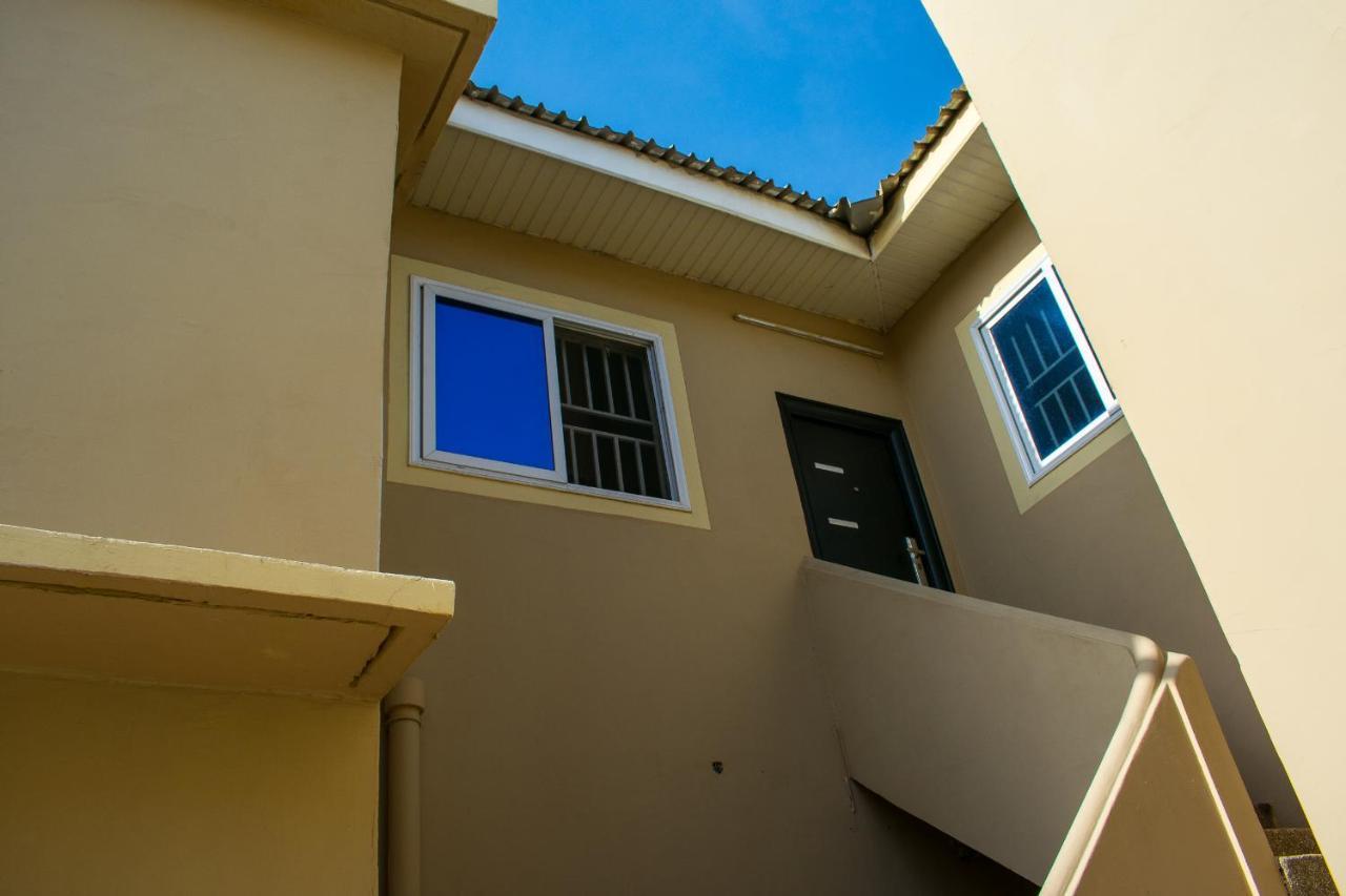 Brannic Lodge Accra Eksteriør bilde