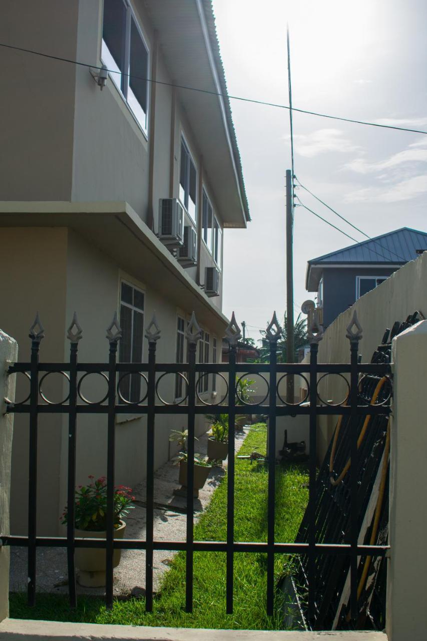 Brannic Lodge Accra Eksteriør bilde