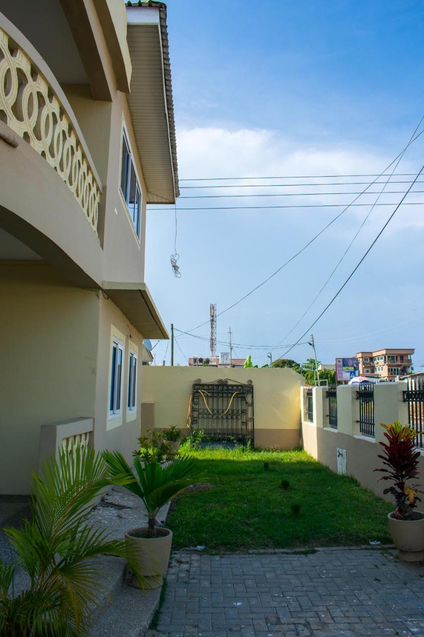 Brannic Lodge Accra Eksteriør bilde